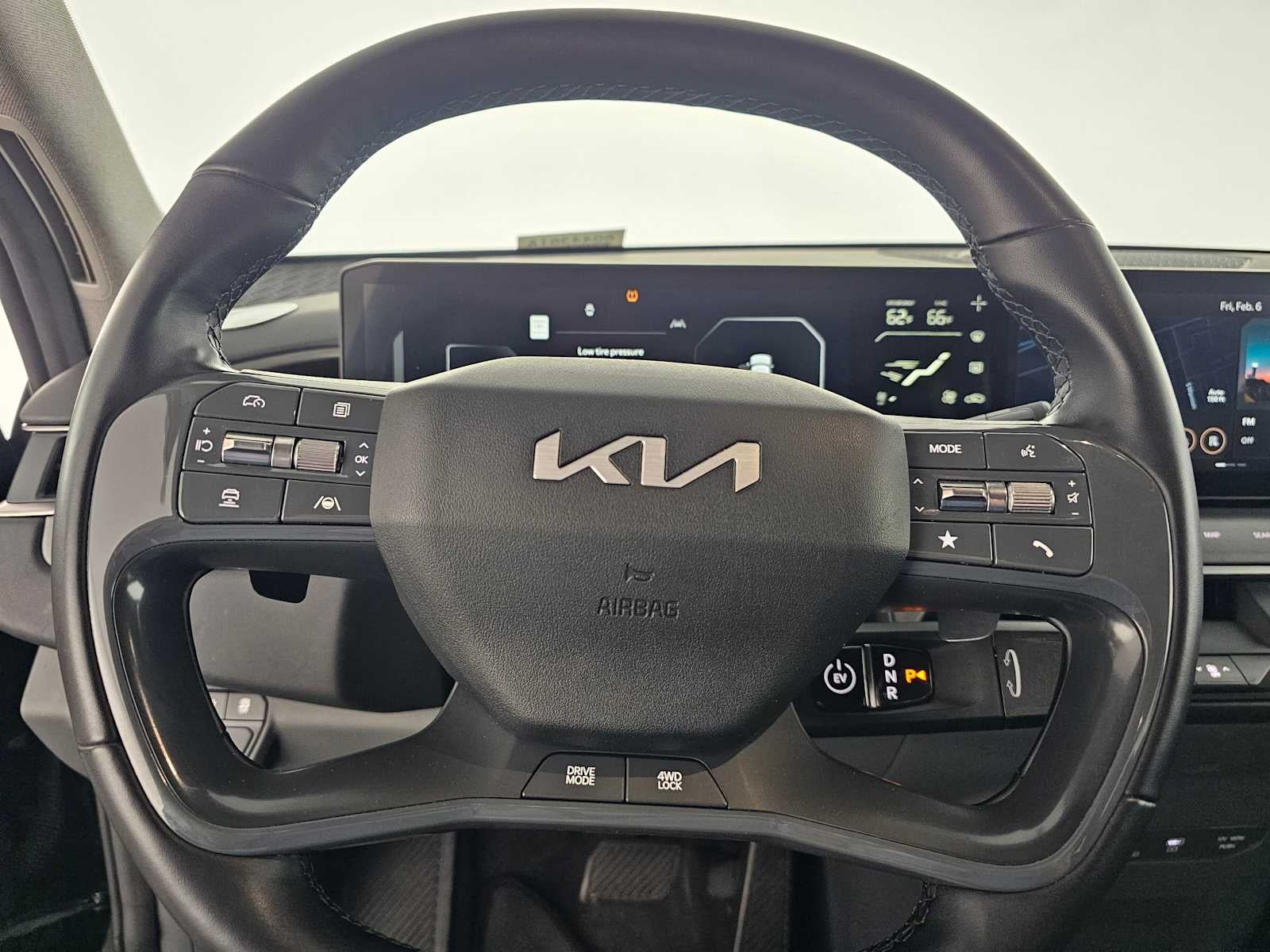 2024 Kia EV9 Wind