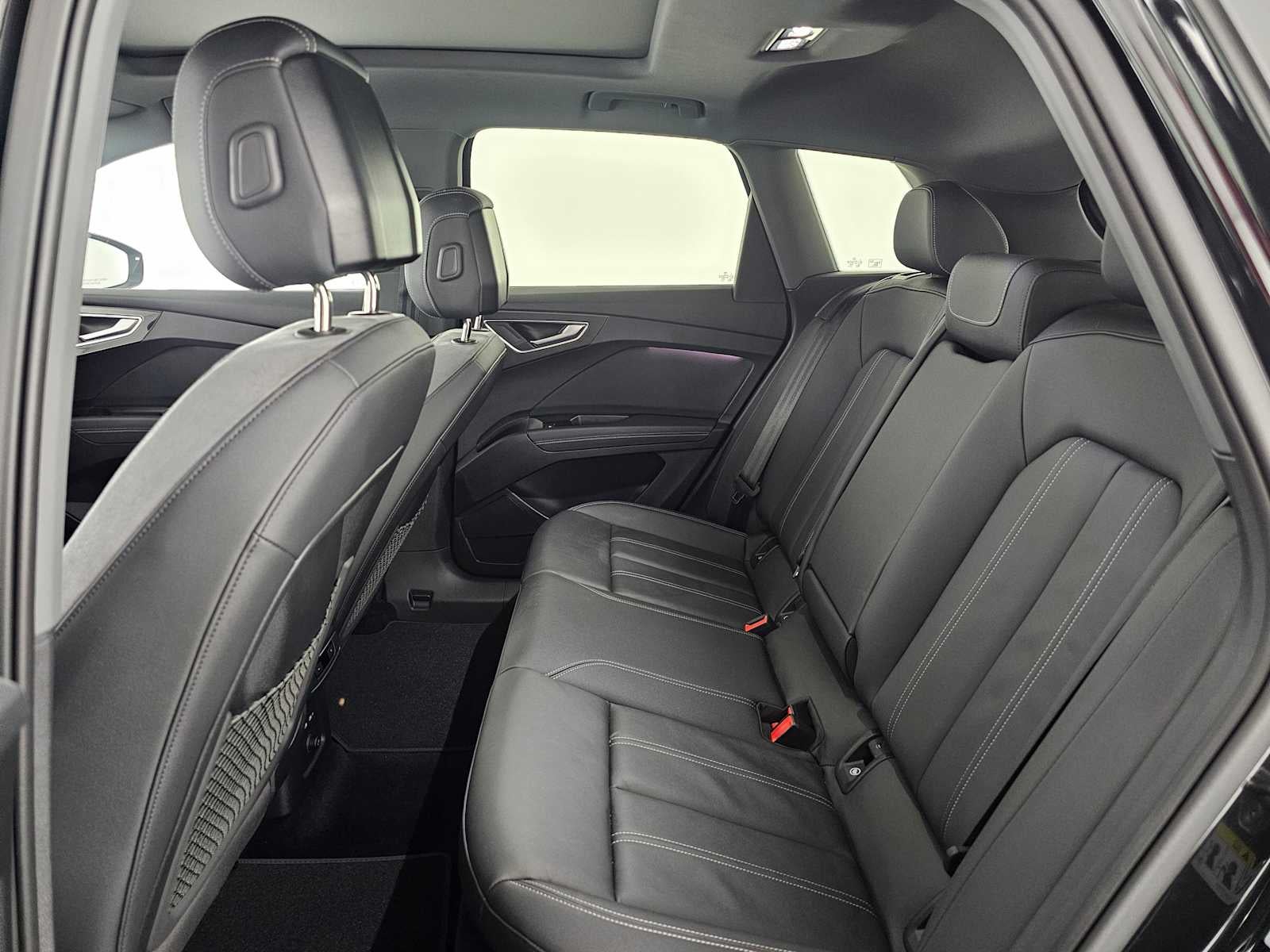 2024 Audi Q4 e-tron Premium Plus