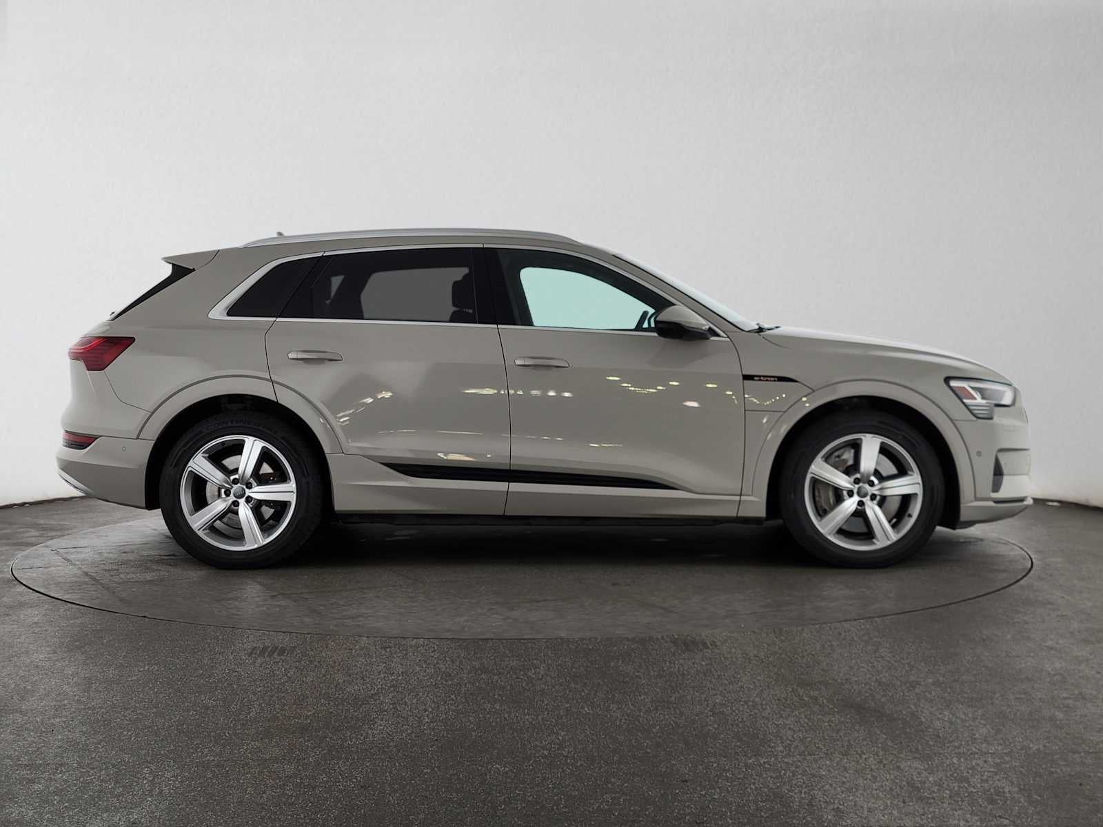 Used 2019 Audi e-tron Prestige with VIN WA1VABGE8KB021521 for sale in Thousand Oaks, CA