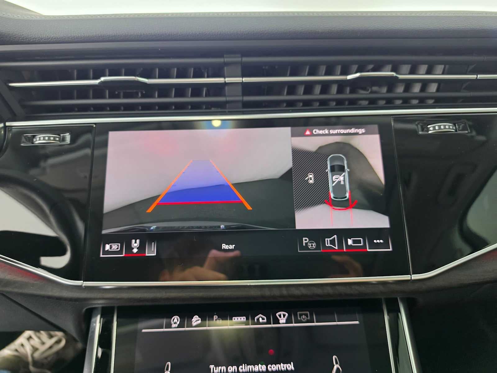 2025 Audi Q7 Prestige