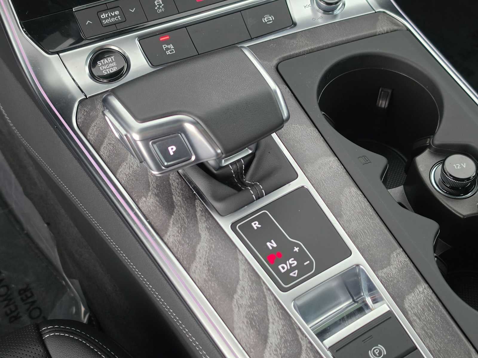 2025 Audi A6 Premium Plus - Photo 33