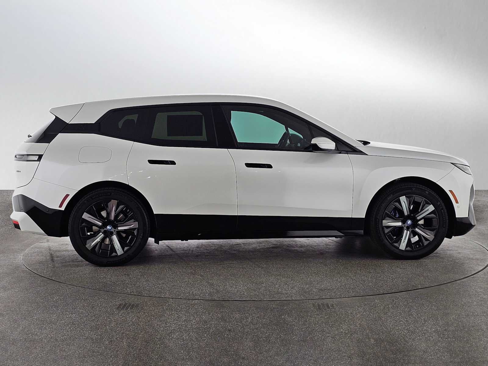 2024 BMW iX xDrive50 xDrive50