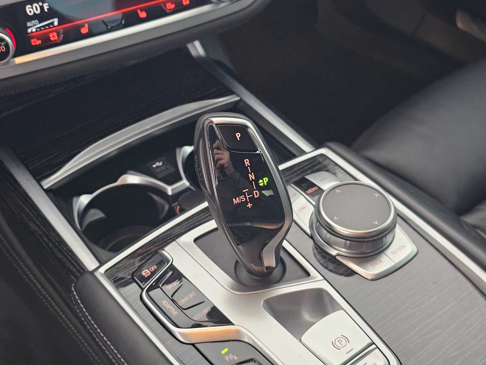 2022 BMW 7 Series 740i