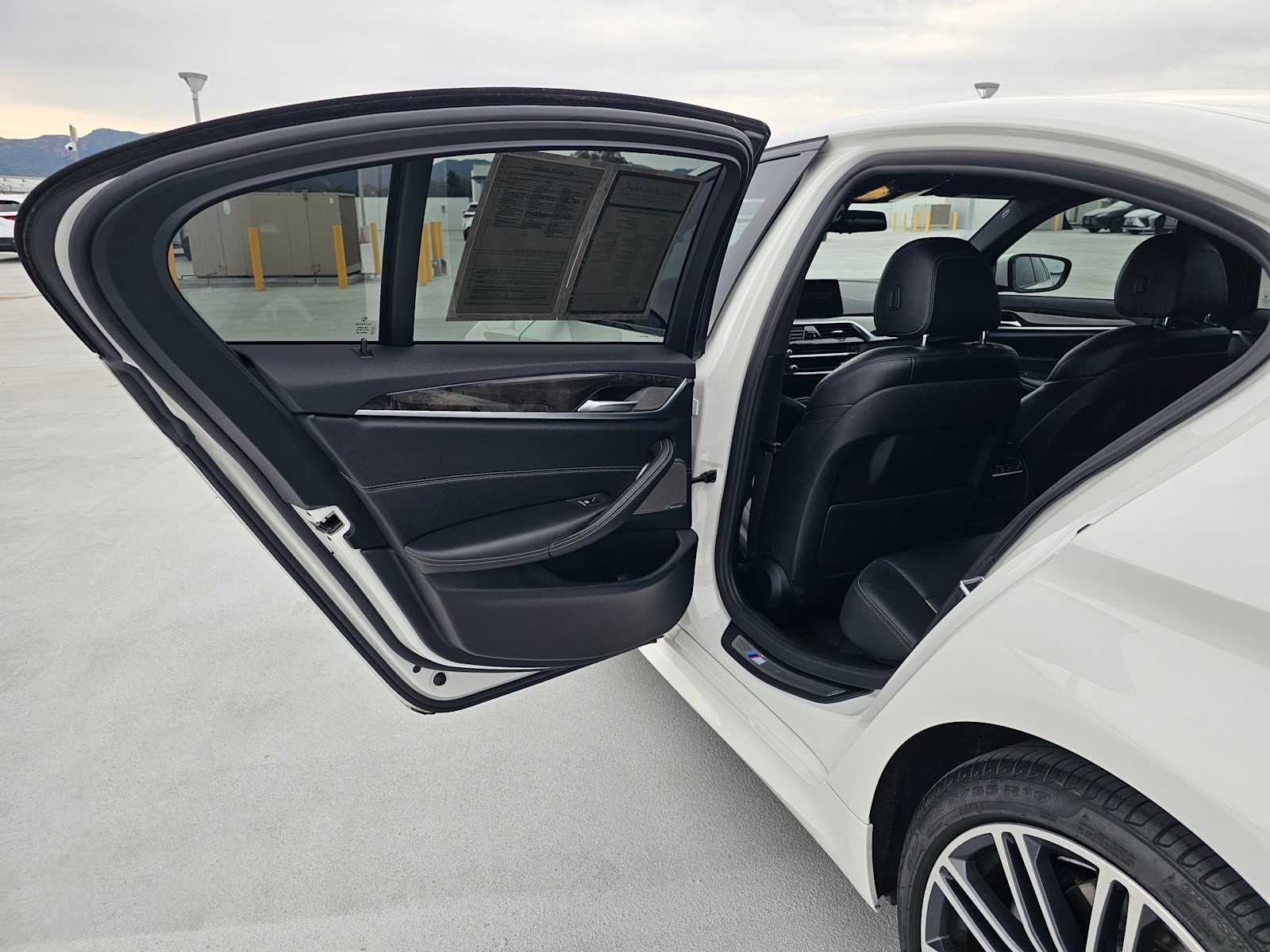 2019 BMW 5 Series 530e iPerformance