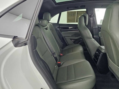 2024 Porsche Macan Electric 4