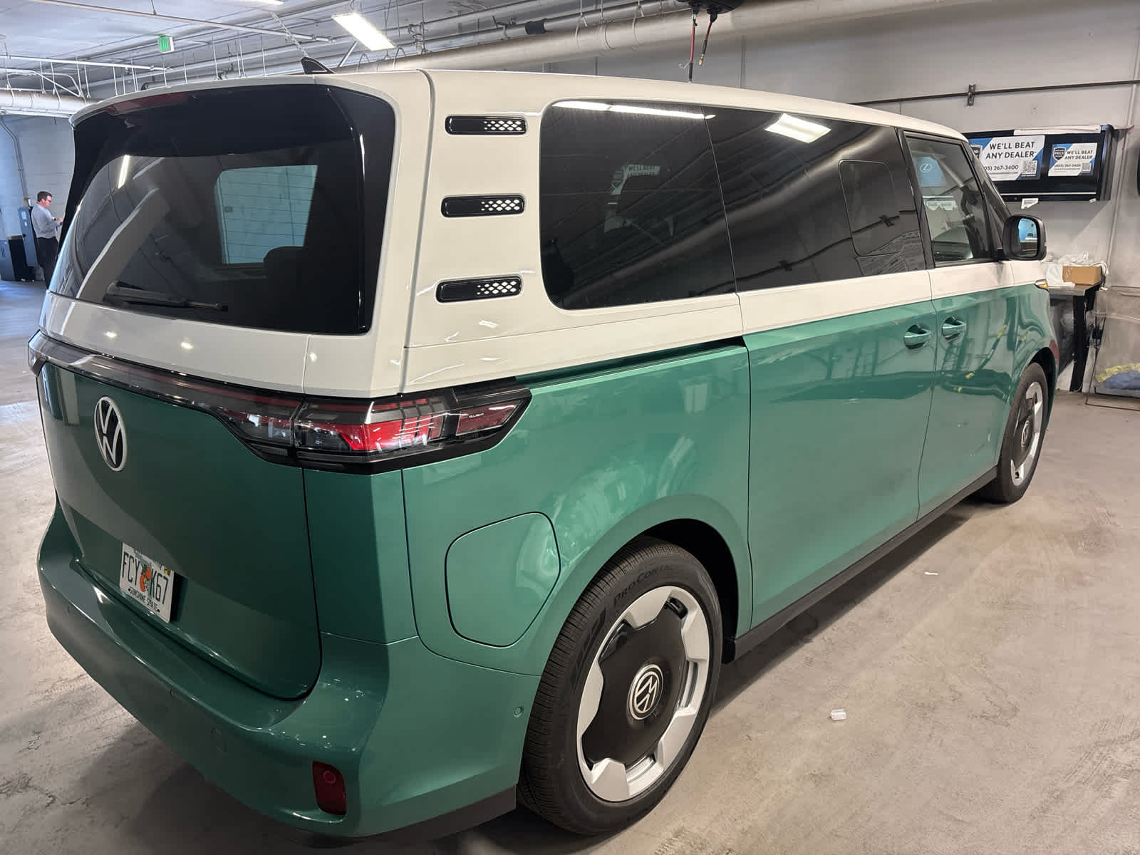2025 Volkswagen ID. Buzz Pro S Plus