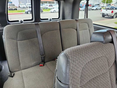 2022 Chevrolet Express Passenger LT