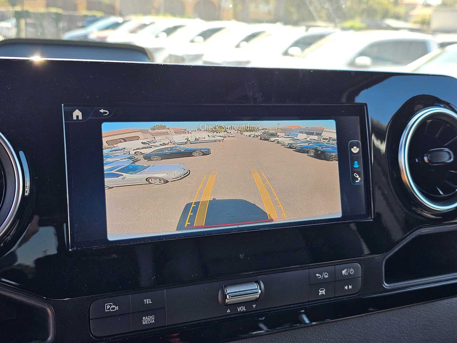 2025 Mercedes-Benz Sprinter 2500 Standard Roof I4 Diesel HO 144 RWD