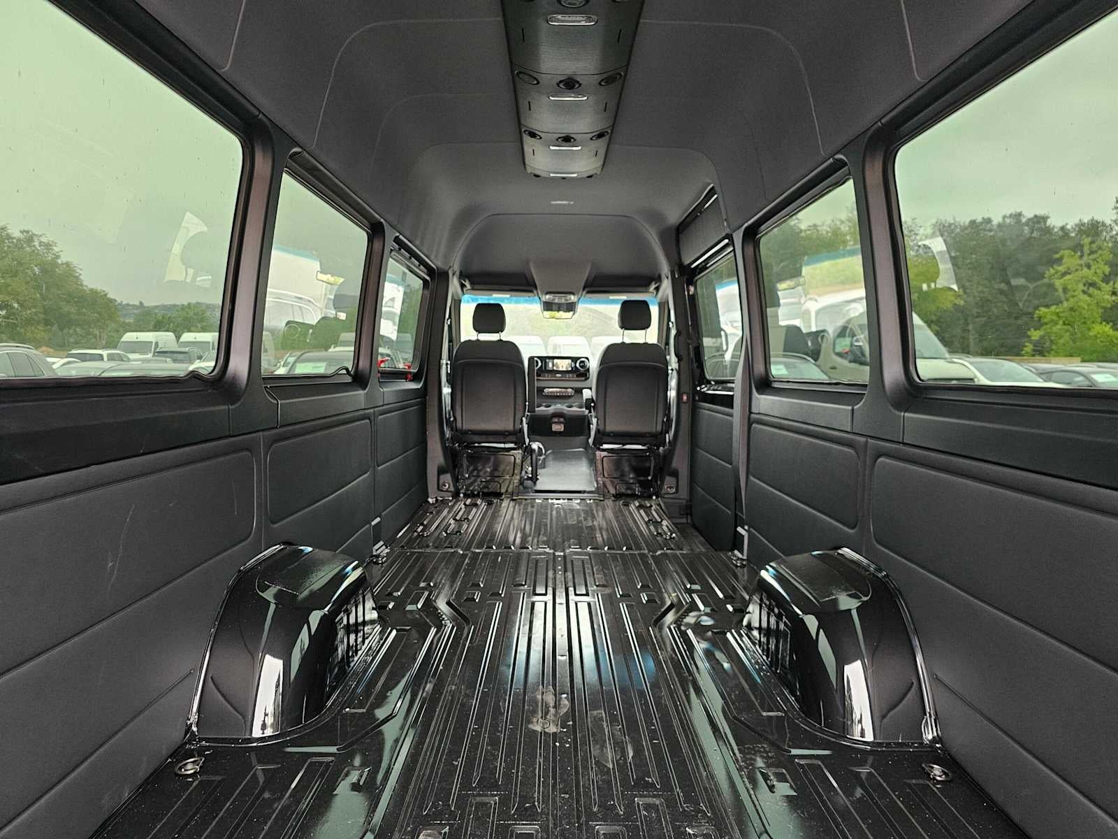 2024 Mercedes-Benz Sprinter Cargo Van 3500XD High Roof I4 Diesel HO 170 Extended RWD