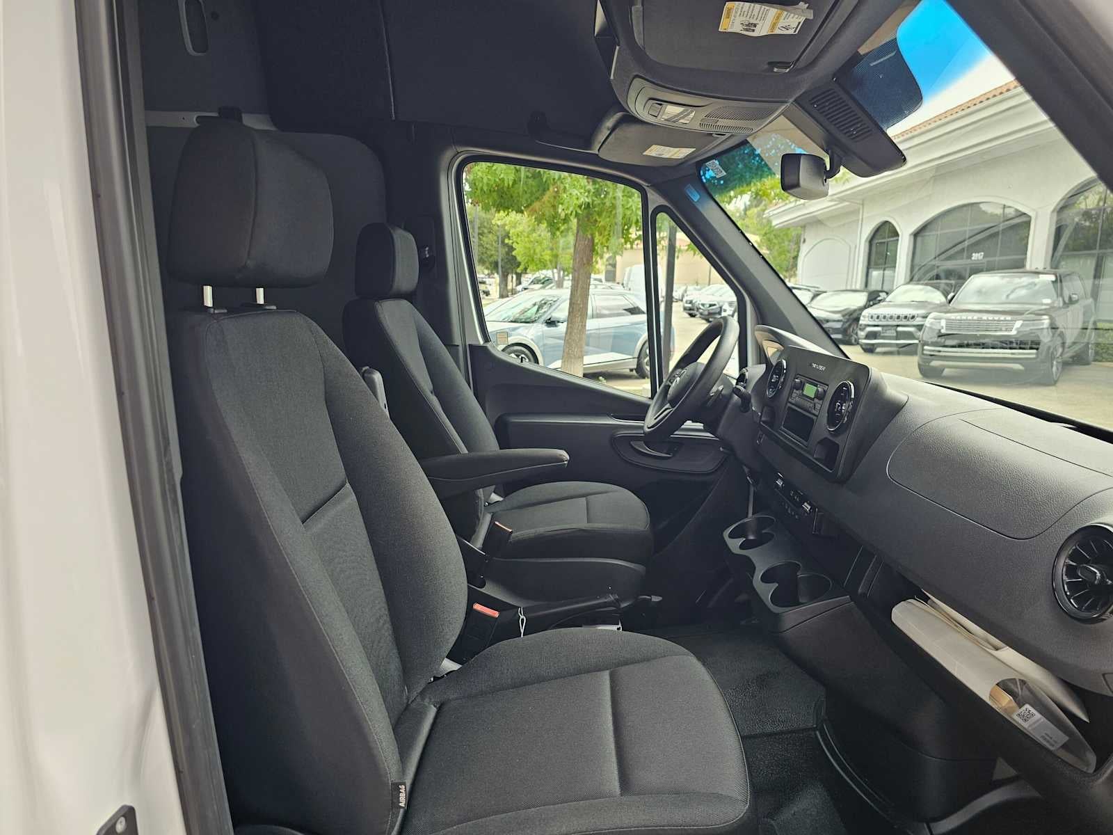 2021 Mercedes-Benz Sprinter Cargo Van 2500 High Roof V6 170 RWD
