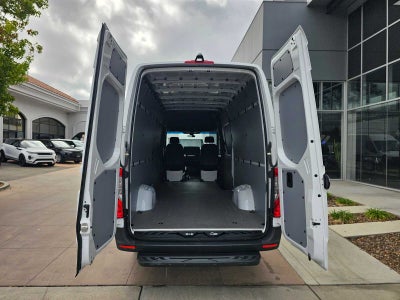 2021 Mercedes-Benz Sprinter Cargo Van 2500 High Roof V6 170 RWD