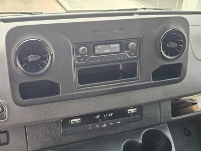 2021 Mercedes-Benz Sprinter Cargo Van 2500 High Roof V6 170 RWD