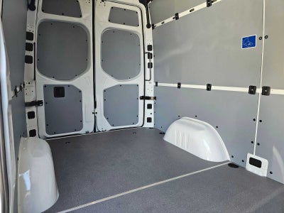 2026 Mercedes-Benz Sprinter 2500 Standard Roof I4 Diesel 144 RWD