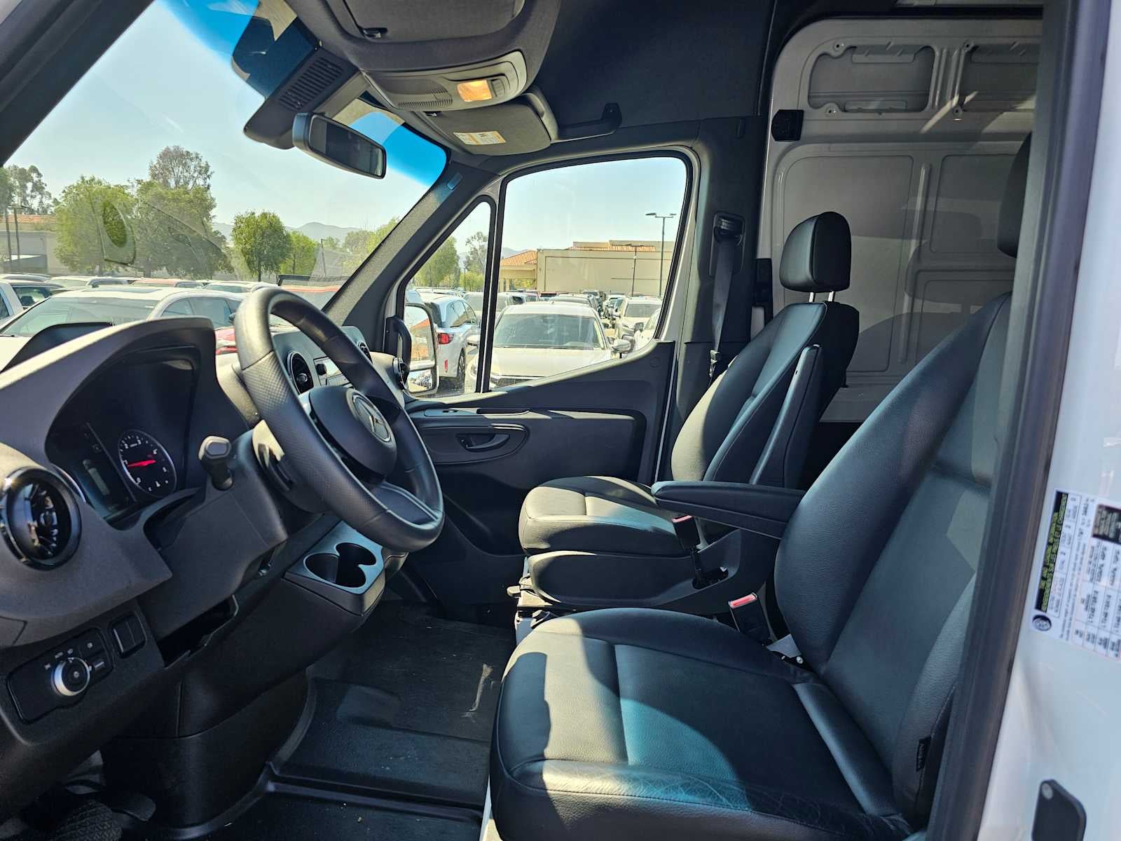 2025 Mercedes-Benz Sprinter Cargo Van 2500 Standard Roof I4 Diesel 144 RWD