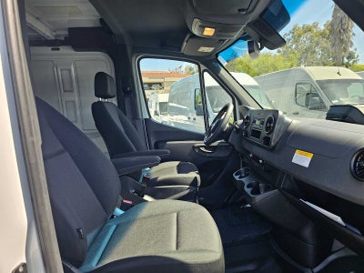 2025 Mercedes-Benz Sprinter Cargo Van 2500 Standard Roof I4 Diesel 144 RWD