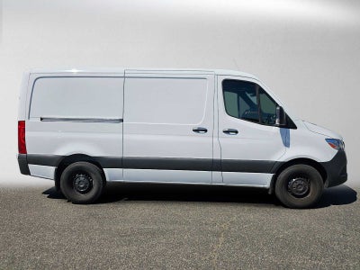 2026 Mercedes-Benz Sprinter 2500 Standard Roof I4 Diesel 144 RWD