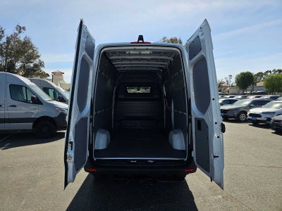 2025 Mercedes-Benz Sprinter Cargo Van 2500 Standard Roof I4 Diesel HO 144 RWD