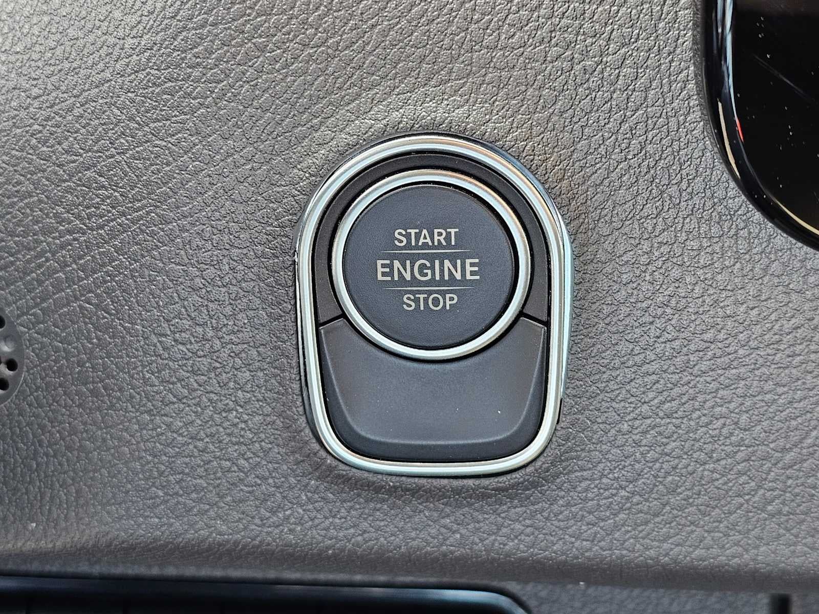 2025 Mercedes-Benz Sprinter Cargo Van 2500 Standard Roof I4 Diesel HO 144 RWD