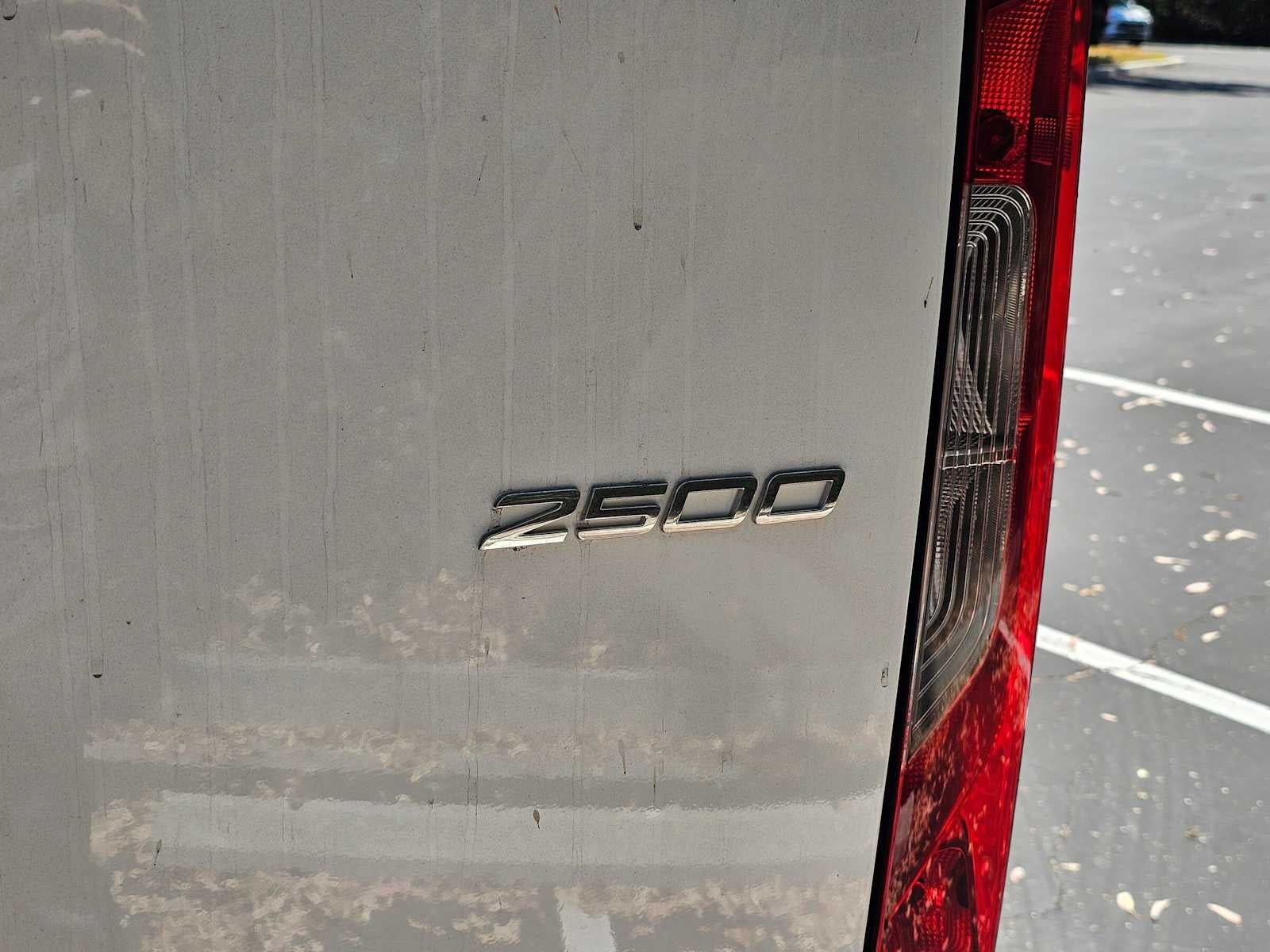 2026 Mercedes-Benz Sprinter 2500 High Roof I4 Diesel HO 170 RWD