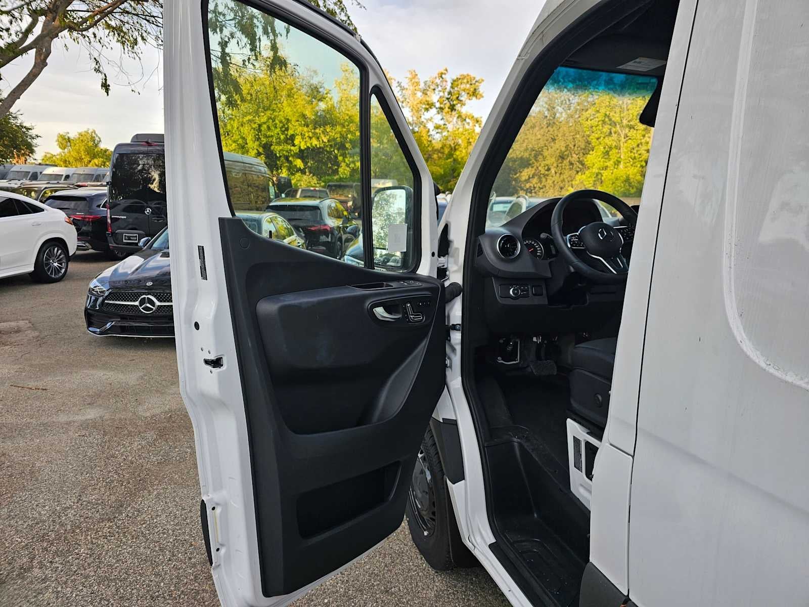 2024 Mercedes-Benz Sprinter Cargo Van 3500XD Standard Roof I4 Diesel HO 144 RWD