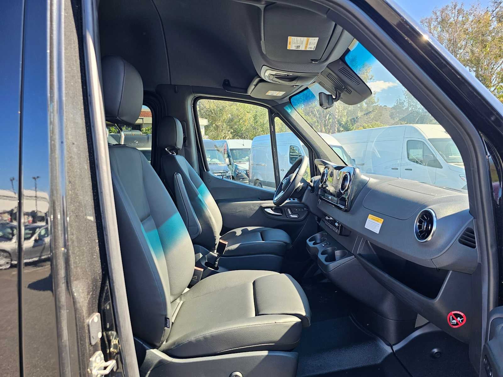 2024 Mercedes-Benz Sprinter Passenger Van 2500 Standard Roof I4 Diesel HO 144" RWD