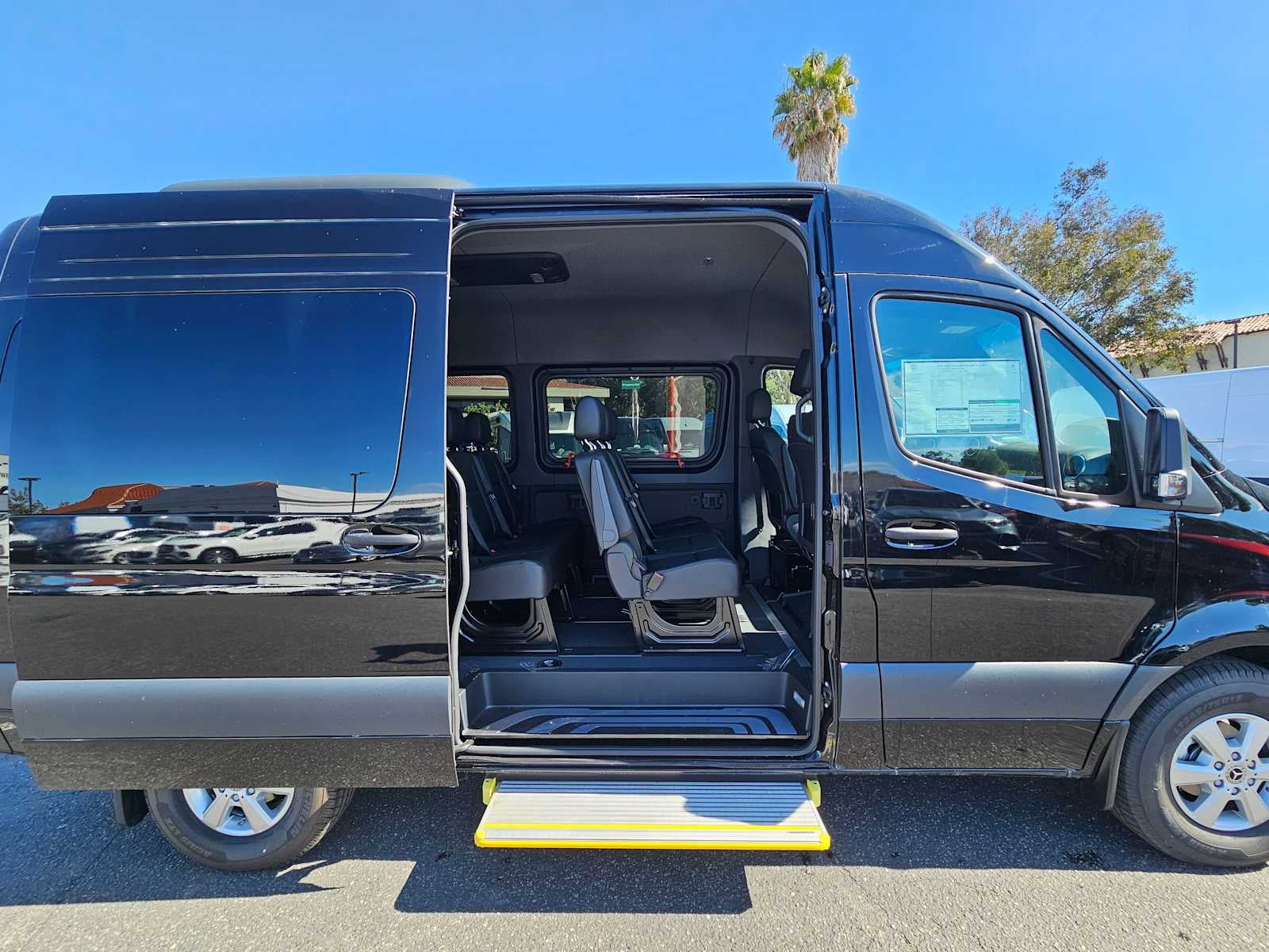 2024 Mercedes-Benz Sprinter Passenger Van 2500 Standard Roof I4 Diesel HO 144" RWD